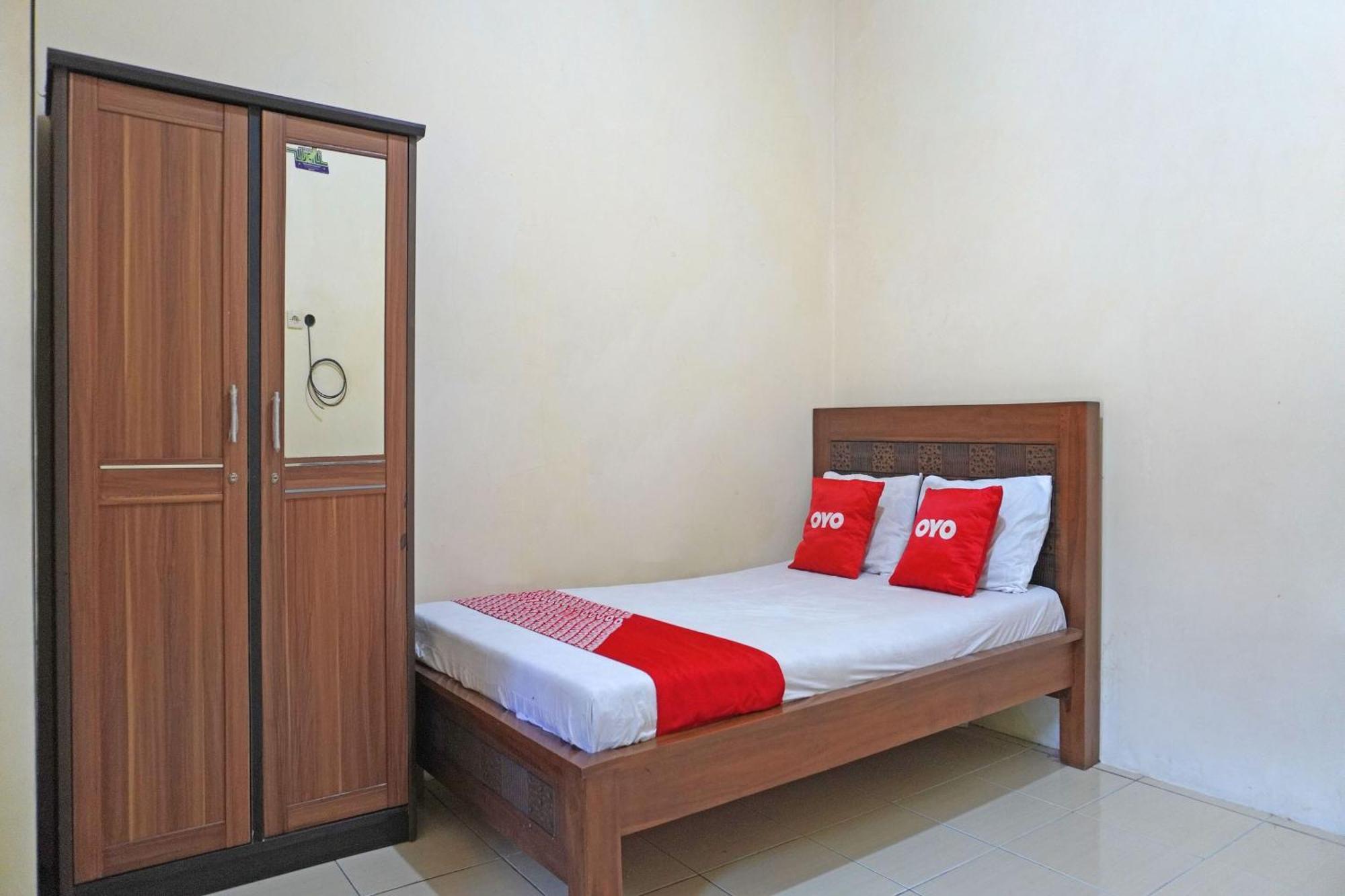 Oyo 91762 Green Home Stay Syariah Purwakarta Exteriér fotografie
