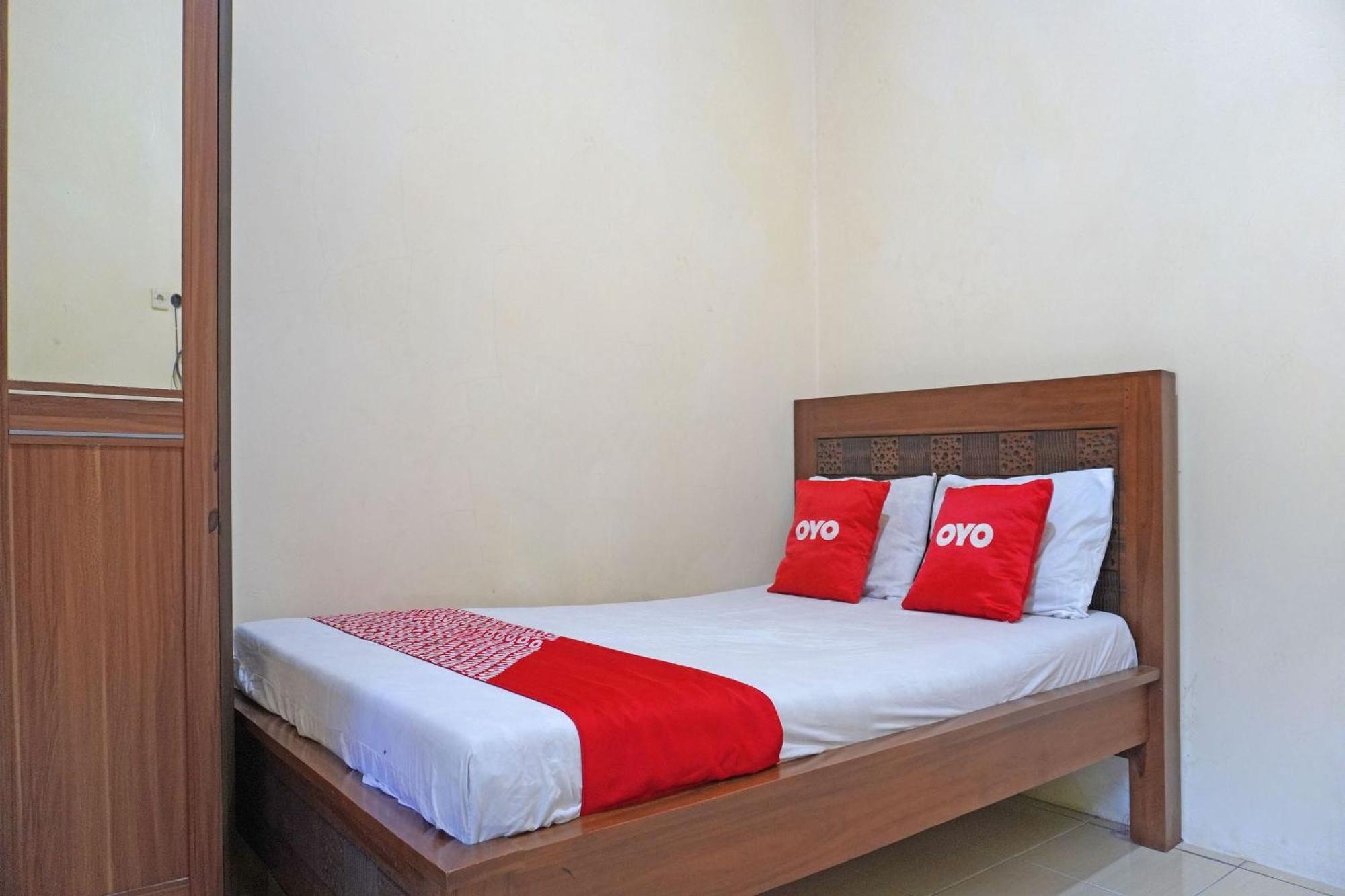 Oyo 91762 Green Home Stay Syariah Purwakarta Exteriér fotografie