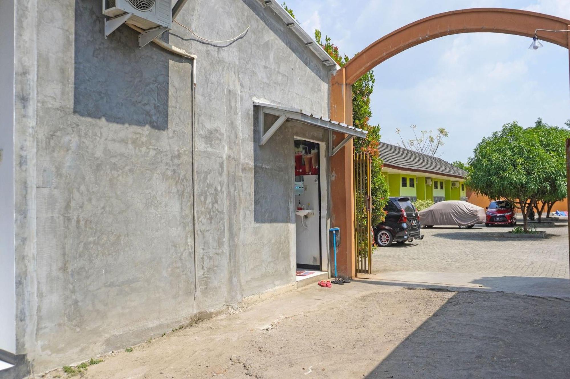 Oyo 91762 Green Home Stay Syariah Purwakarta Exteriér fotografie